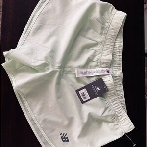 NWT New Balance Mint Green Core 5” Sports Running Shorts Large